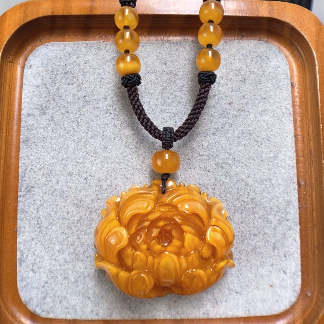 蜜蜡项链未镶嵌花****>蜜蜡吊坠