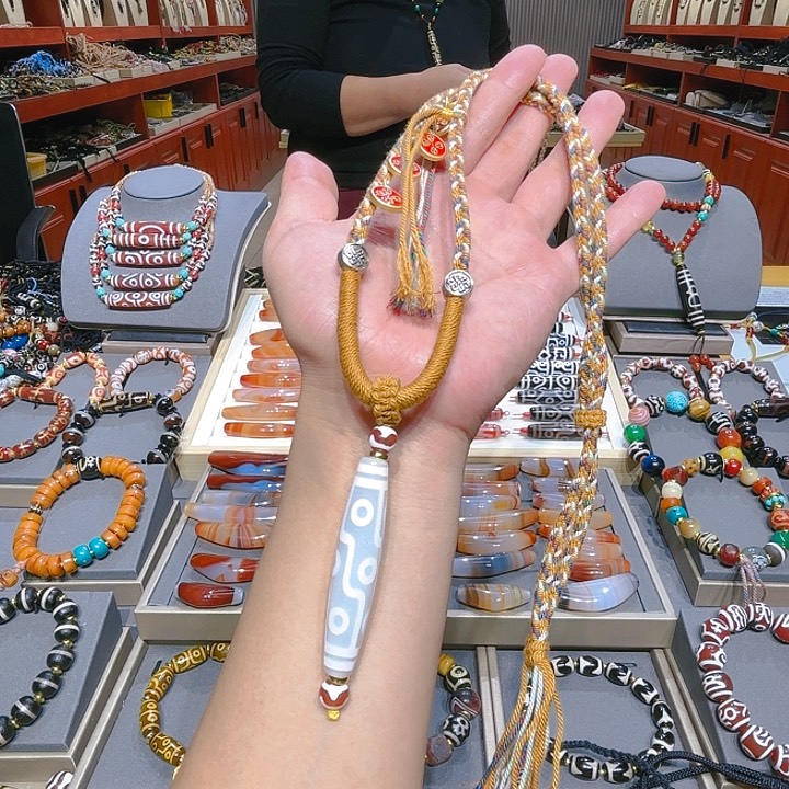 未镶嵌玛瑙/玉髓珠宝奇石