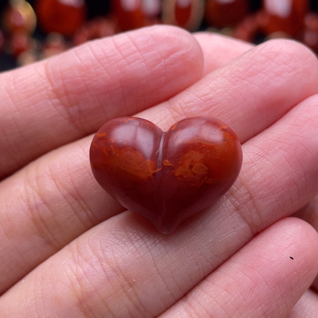 南红玛瑙未镶嵌珠宝奇石屁桃配饰