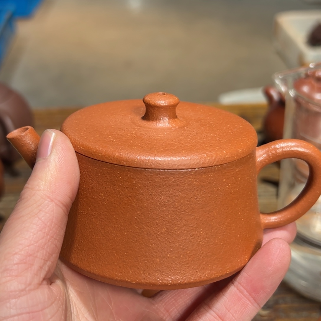 茶壶紫砂紫砂的味道很浓