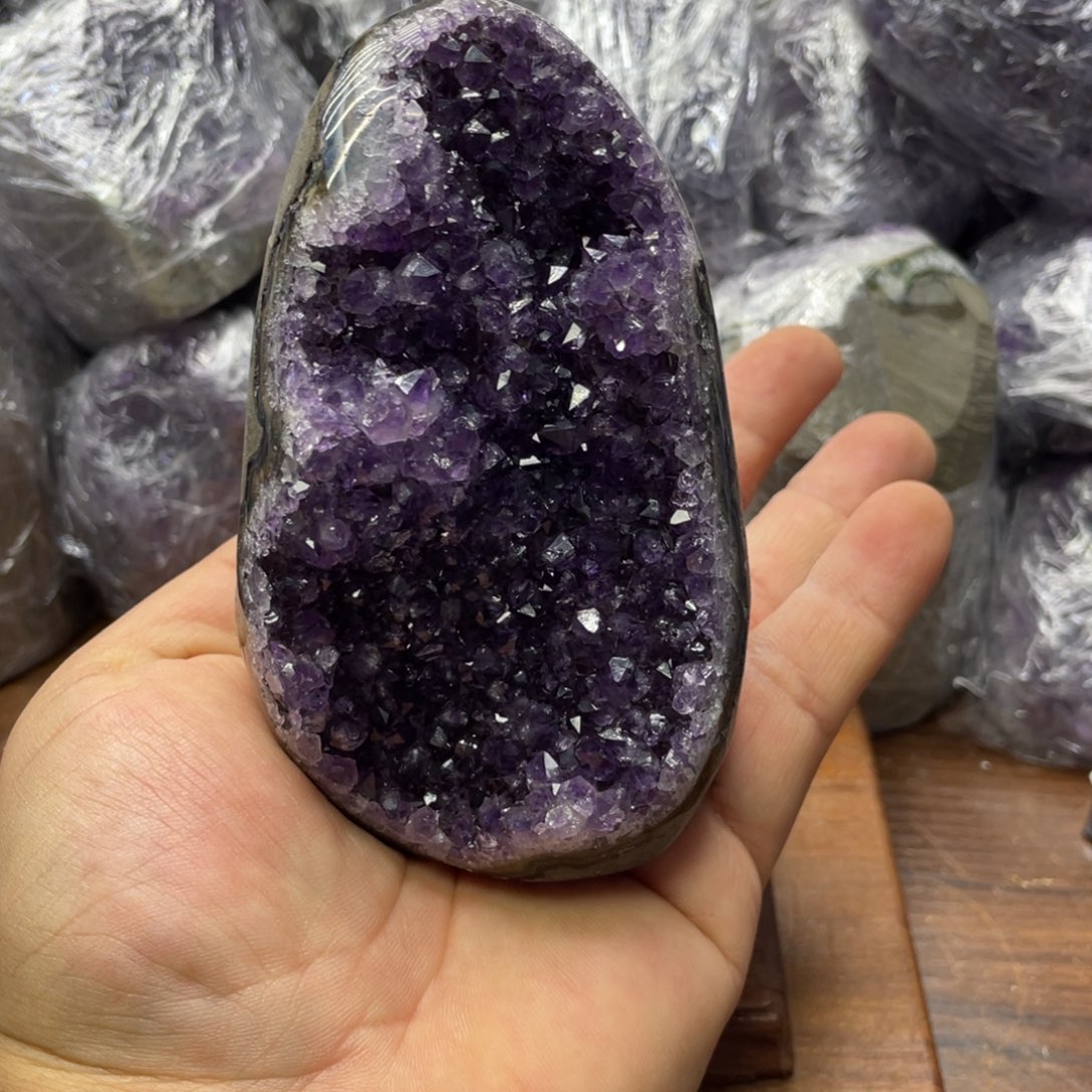 水晶大型摆件（非配饰）未镶嵌