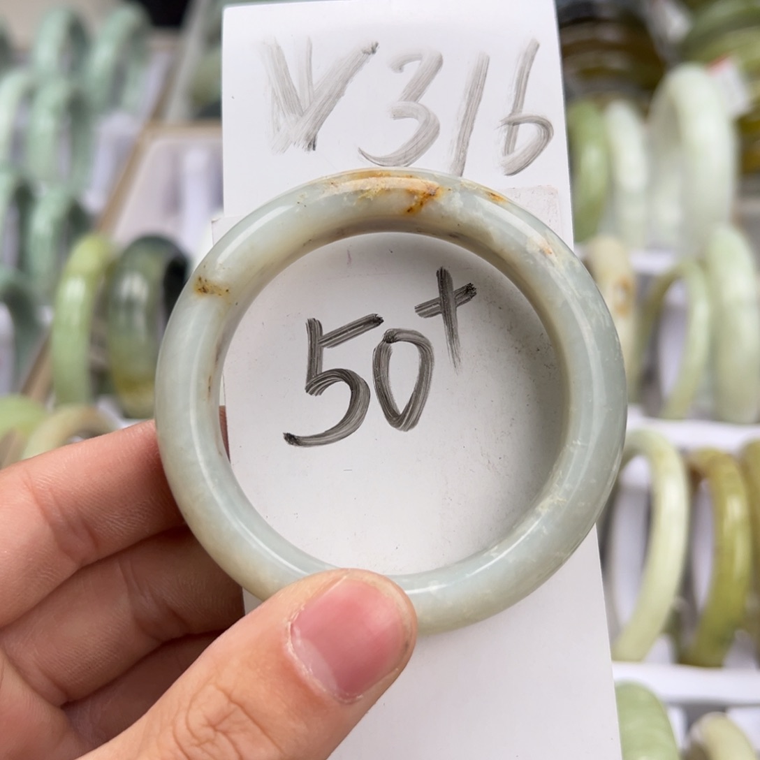 岫玉手镯未镶嵌天然岫玉微瑕