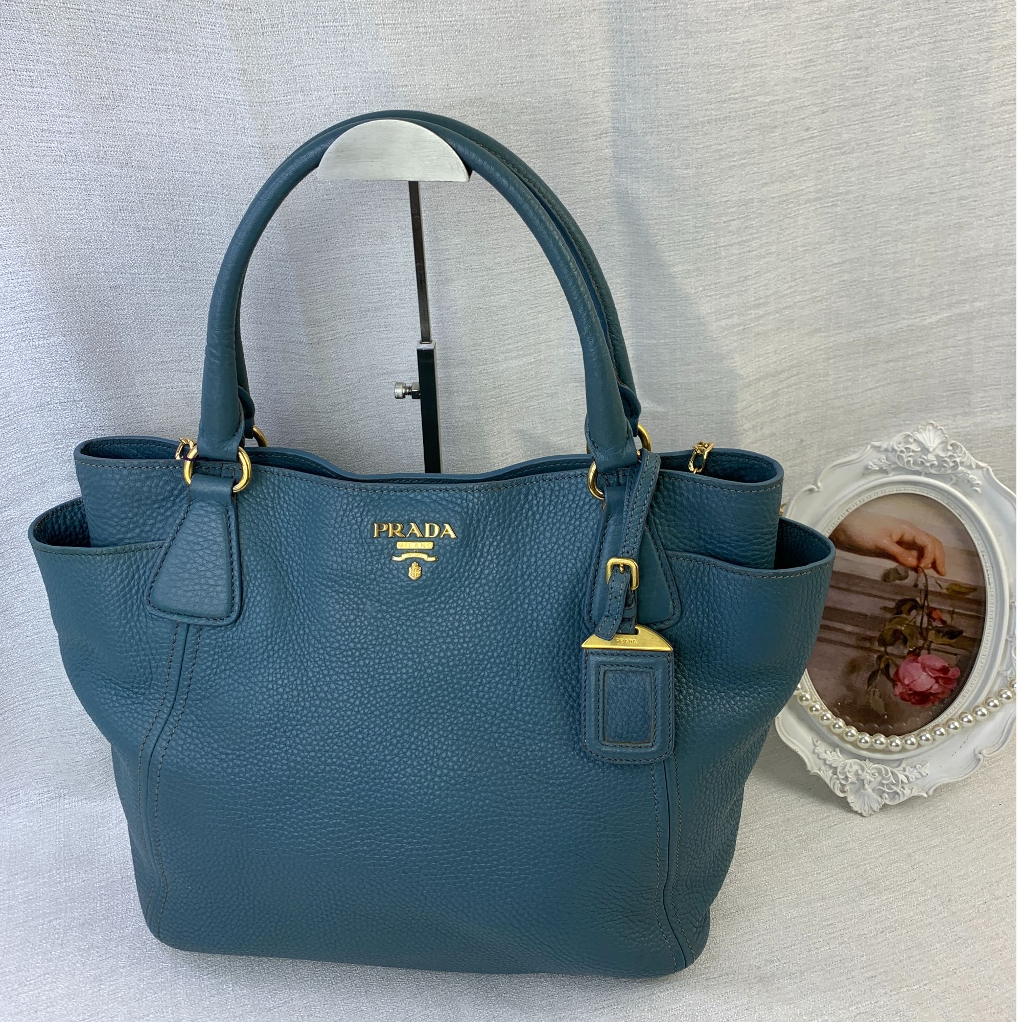 95新 Prada/普拉达 冰川蓝金标托特包/EE09825023/5023
