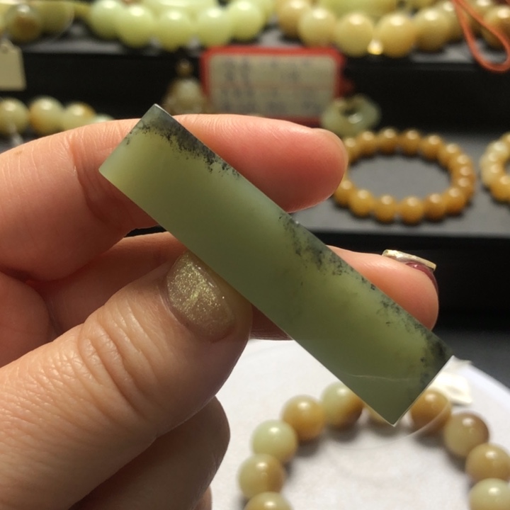 和田玉吊坠未镶嵌浮***闲