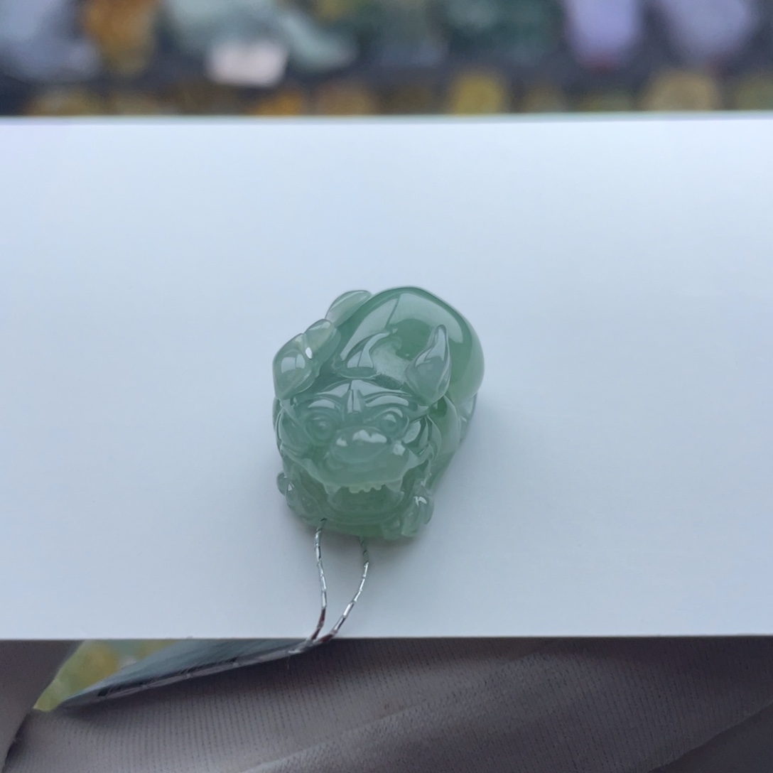 翡翠颈饰未镶嵌貔貅