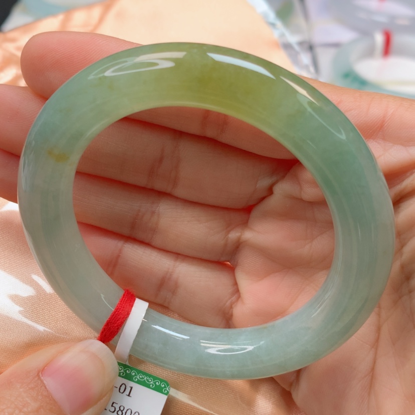 【闪购商品】翡翠手镯未镶嵌天然翡翠手镯