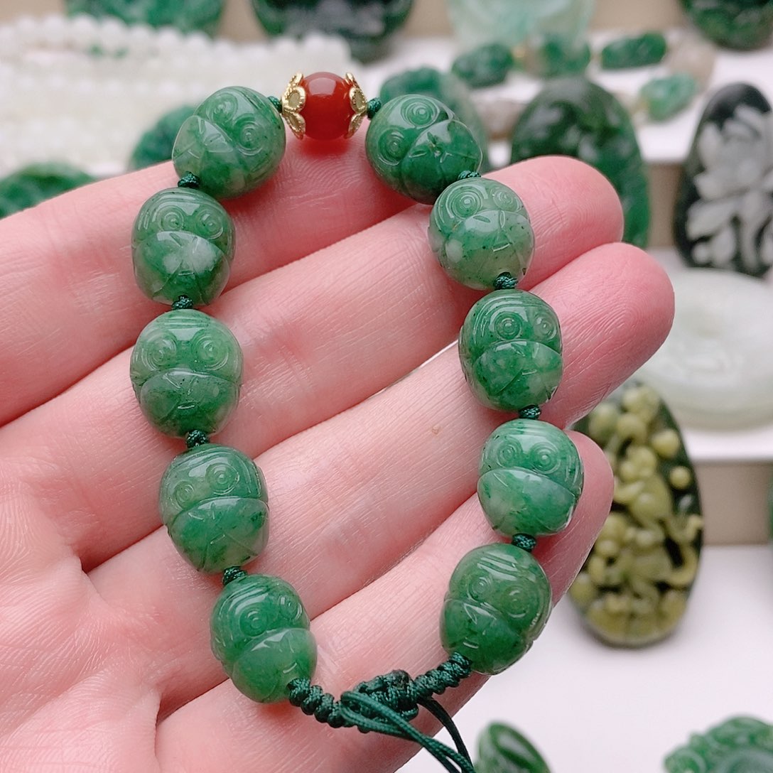 独山玉吊坠未镶嵌