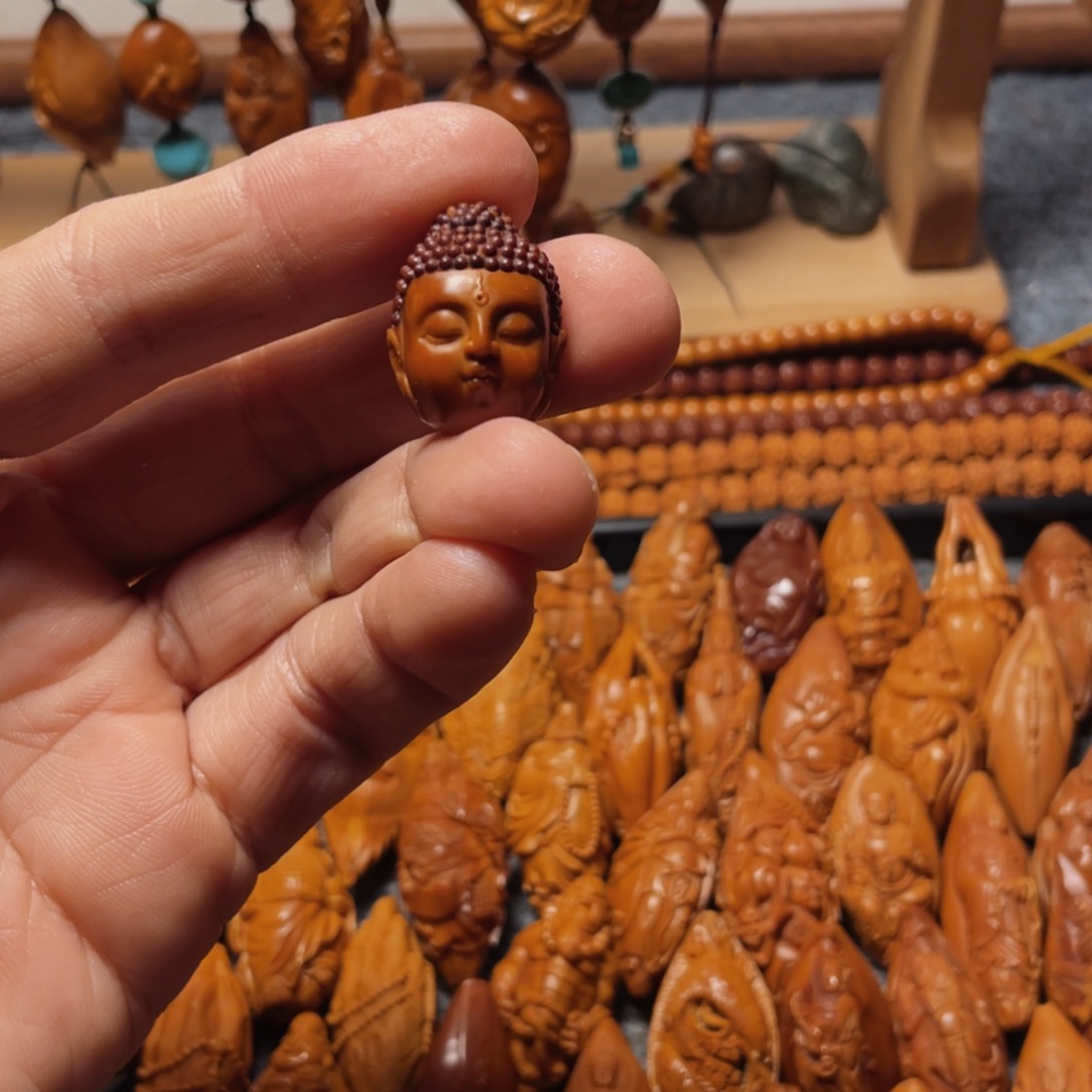 橄榄核吊坠佛头8888888888