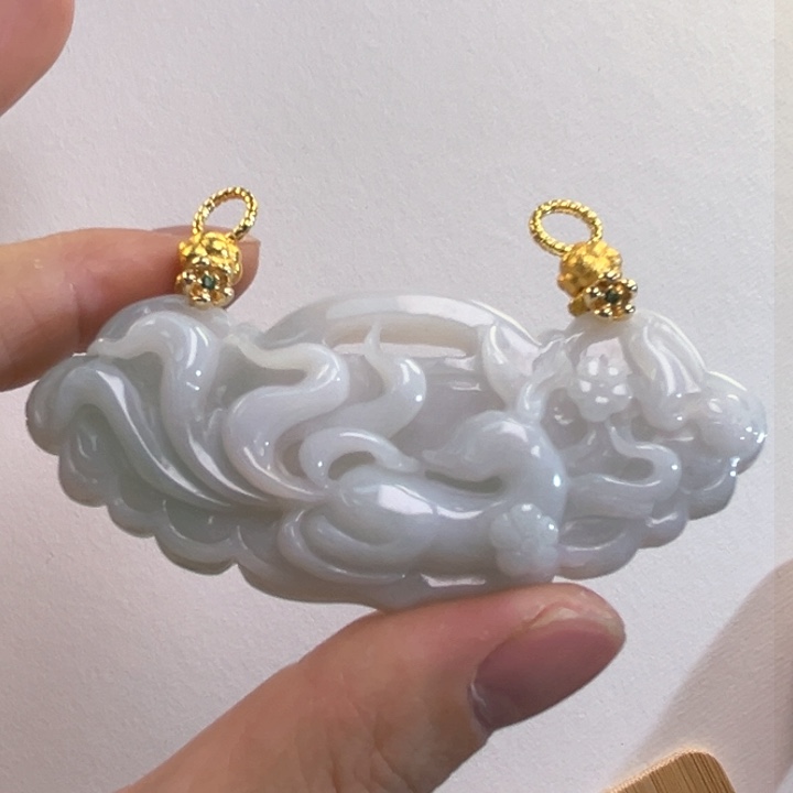 翡翠吊坠(赠链)未镶嵌代编织