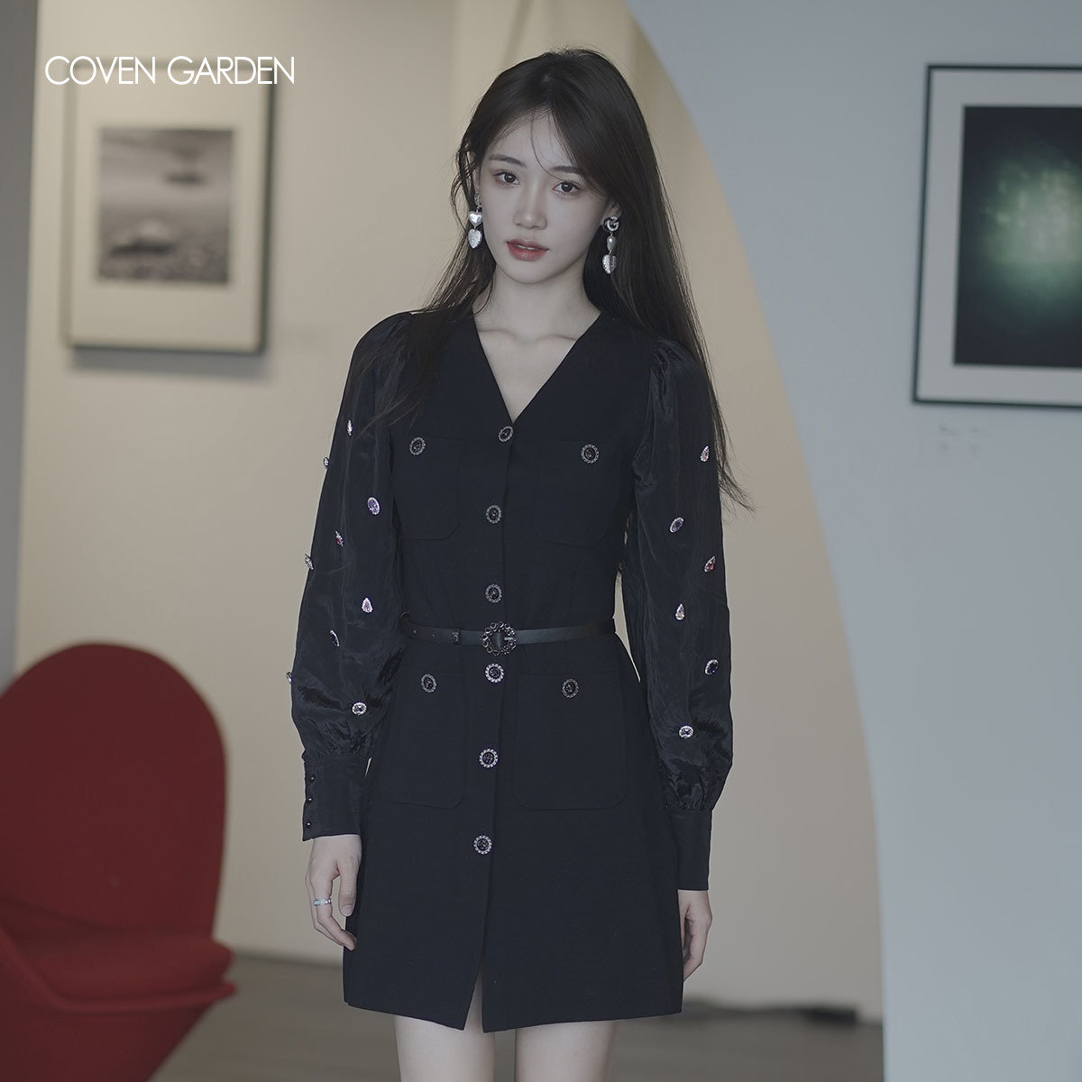 【媛媛女王专享】哥文花园宝石泡泡袖收腰针织连衣裙CTA1081170