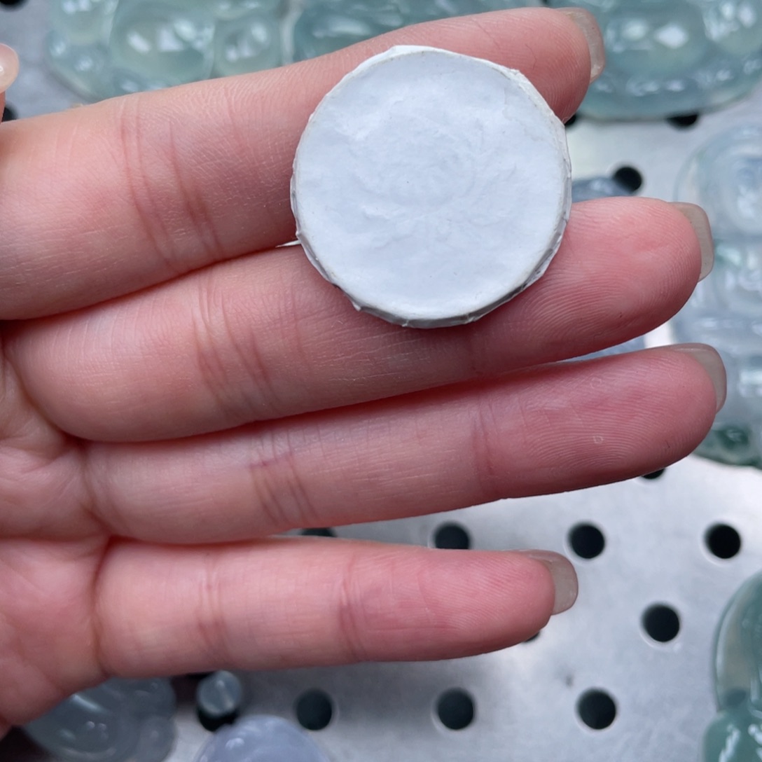 【闪购商品】翡翠颈饰未镶嵌l****天观音