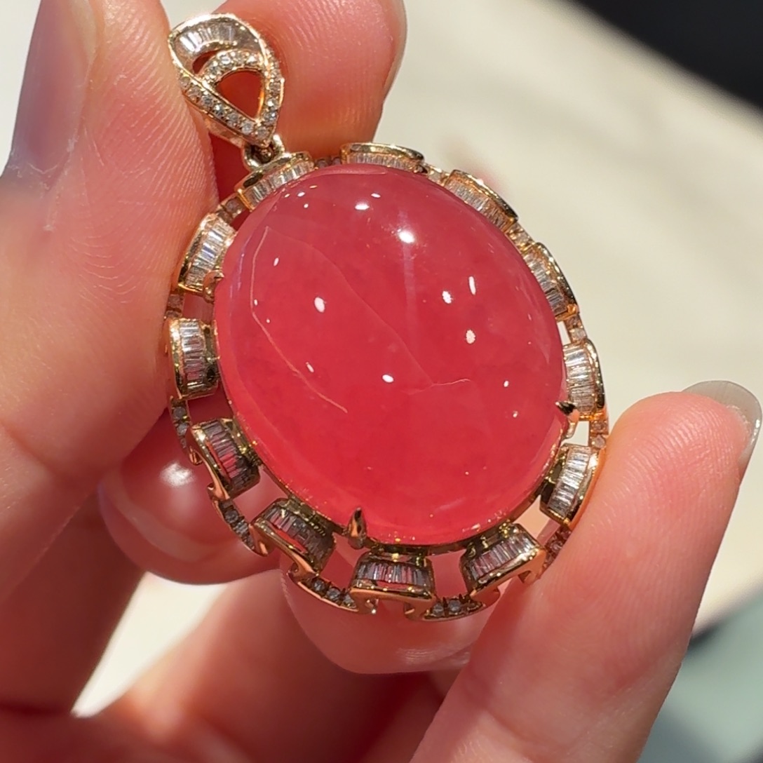 菱锰矿（红纹石）18K金镶嵌吊坠(不含链)