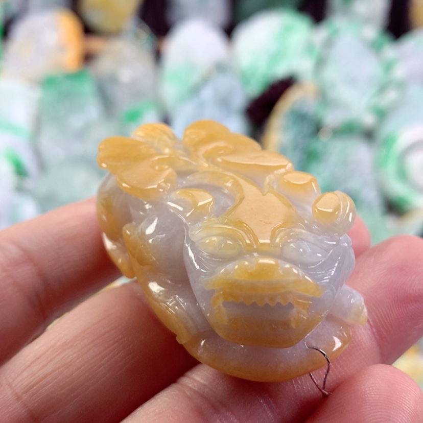 【闪购商品】翡翠吊坠(不含链)未镶嵌