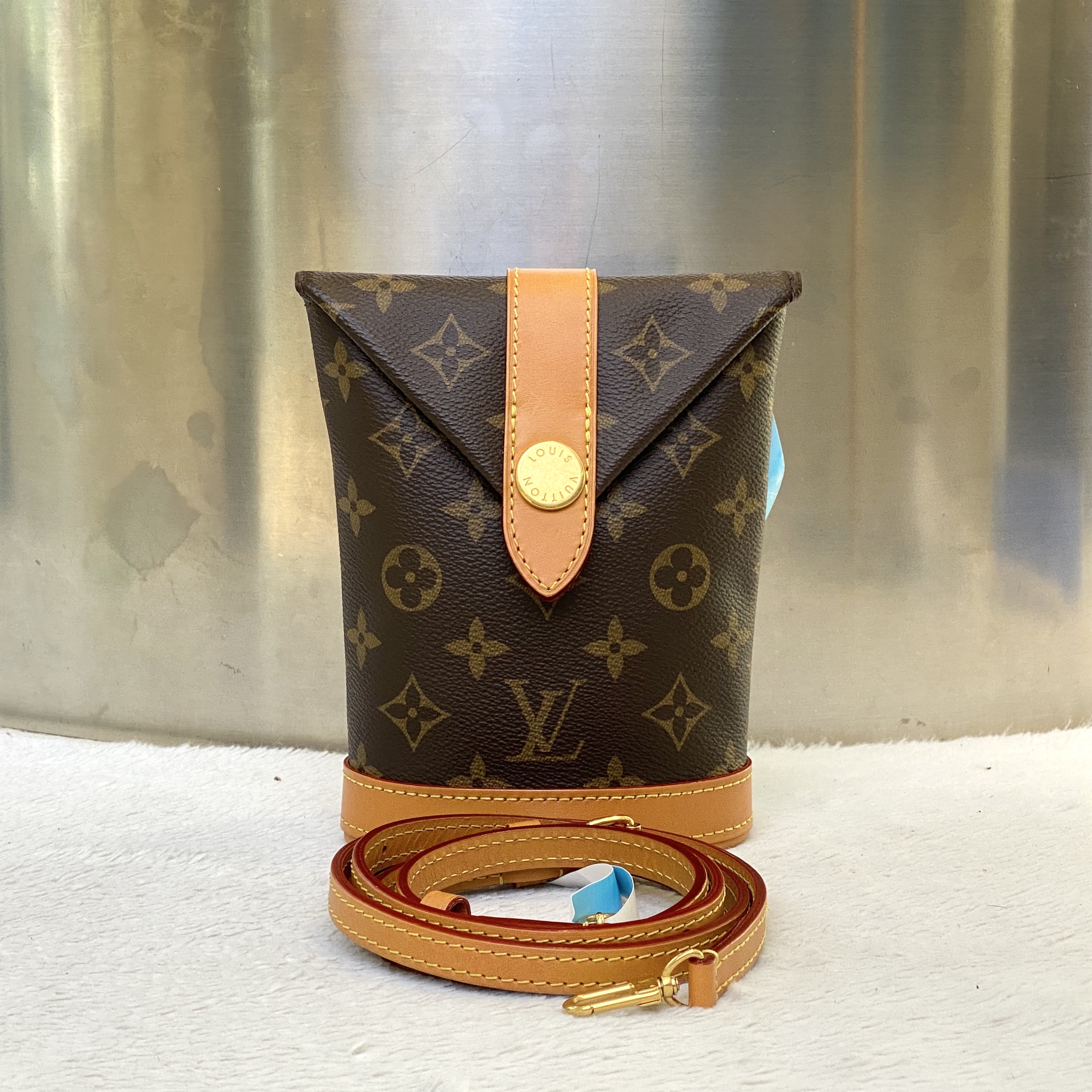 99新 LouisVuitton/路易威登 古有98新LVEnvelope薯条斜挎包8006