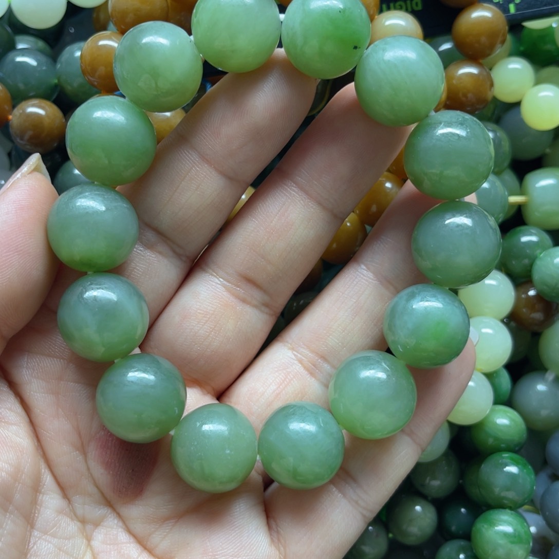 和田玉手链未镶嵌