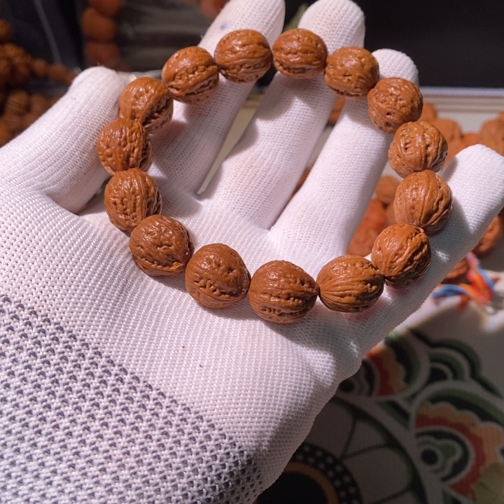 文玩核桃手串……58