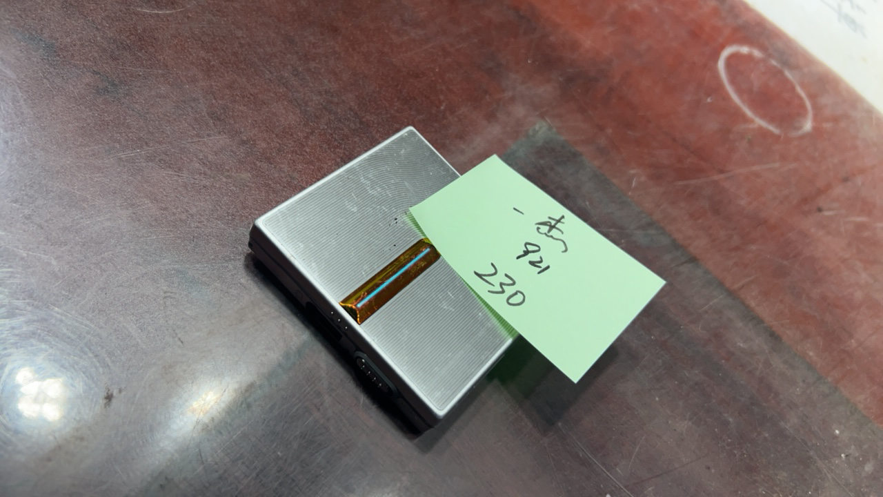 8新  二手电子商品配件，看好下单，不保证好坏。921