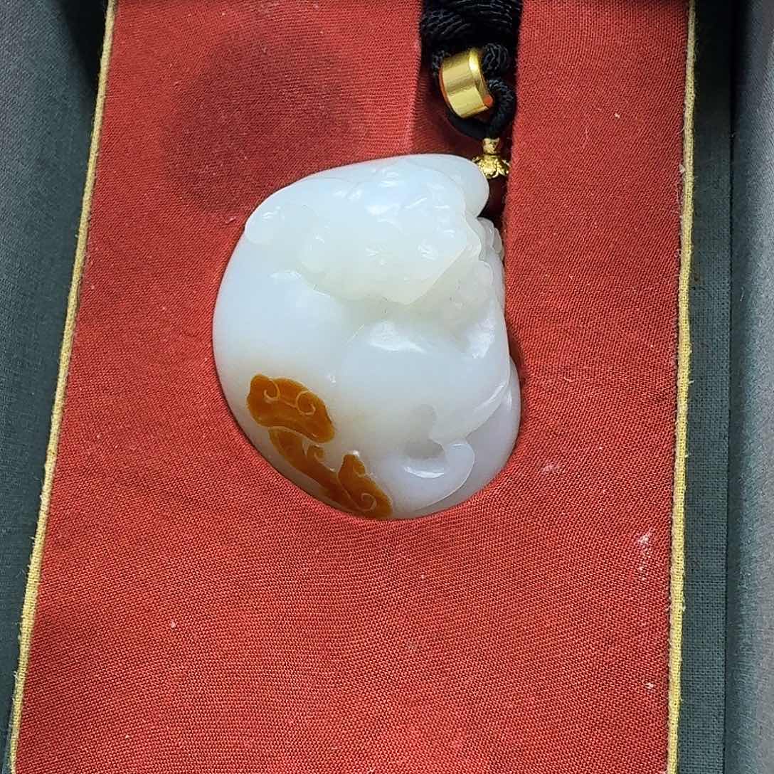 和田玉未镶嵌挂件