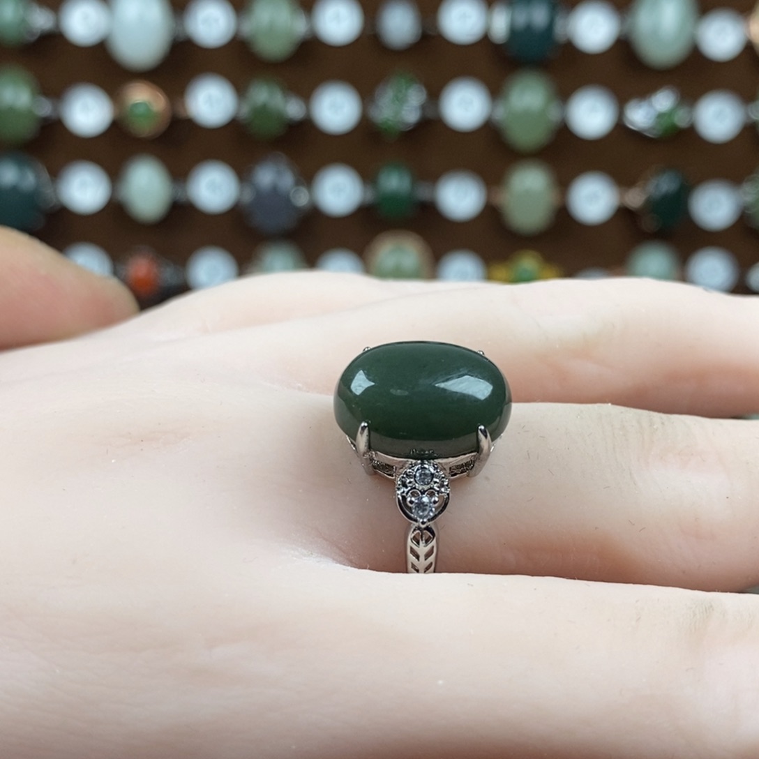 和田玉（青玉）戒指合金