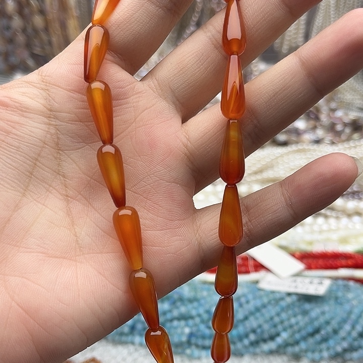 未镶嵌玛瑙/玉髓珠宝半成品一条7/18mm左右玛瑙水滴