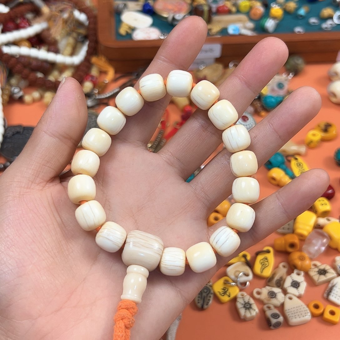 琉璃成品玛吉阿米藏式臻品直播间