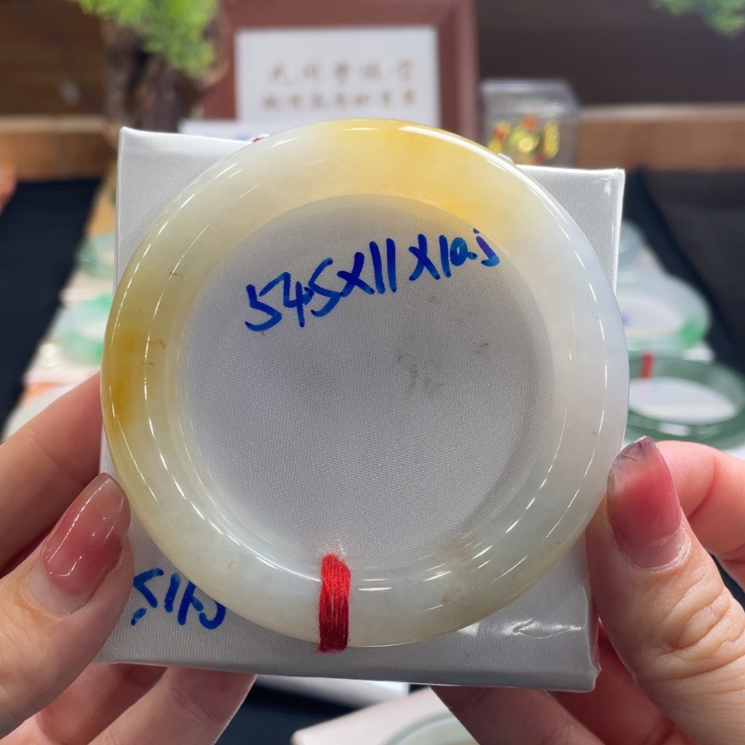 翡翠手镯未镶嵌54.5天然Ａ货