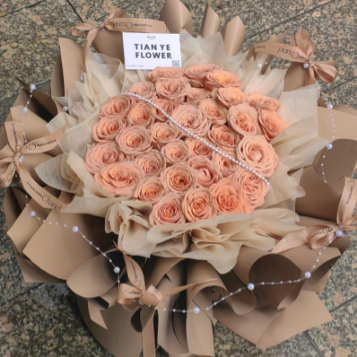 鲜花/玫瑰花【共度日月长】33朵卡布奇诺玫瑰尖尖角花束送媳妇送女友生日礼物鲜花花店送花上门