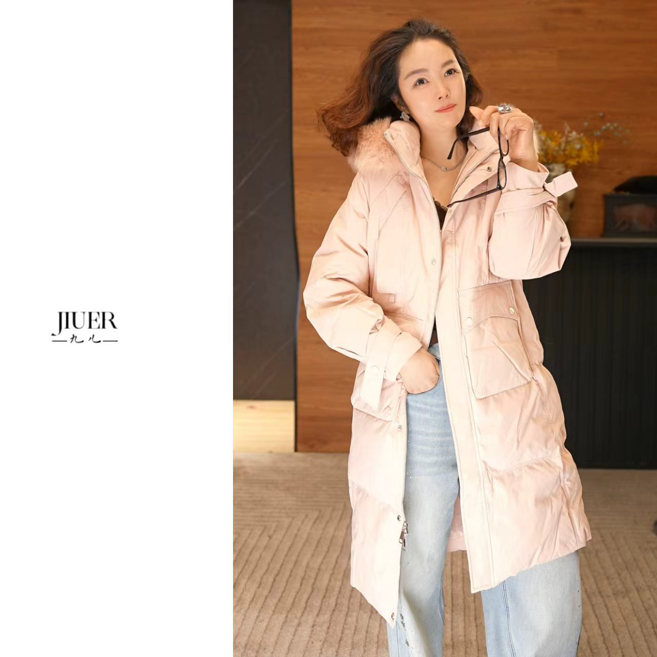  新款时尚休闲连帽宽松中长款加厚韩版90白鸭绒羽绒服狐狸毛