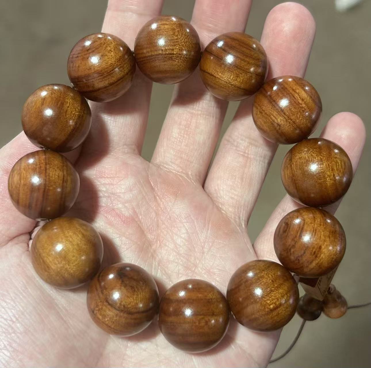 海黄纹理手串摆件2.0规格