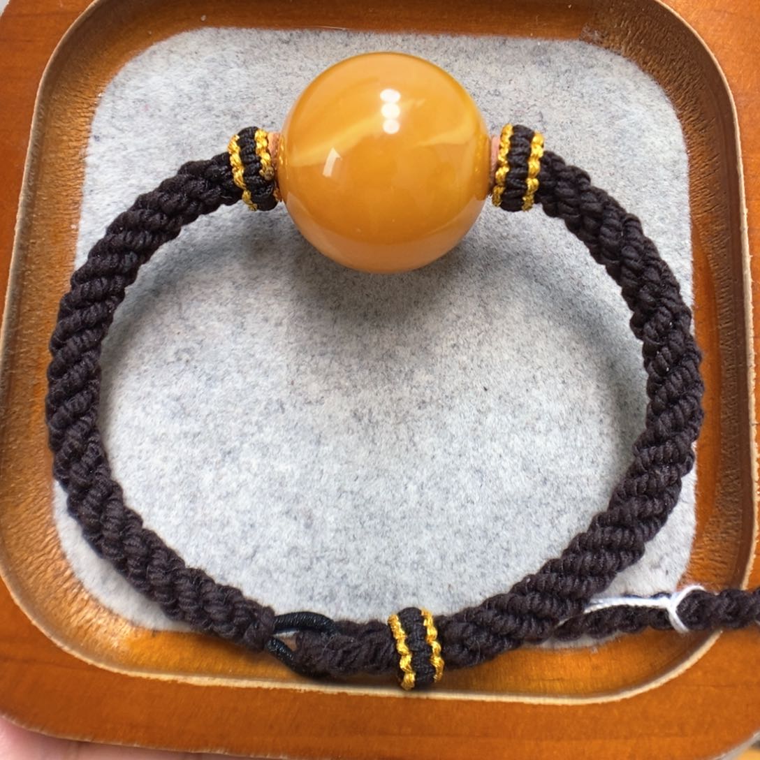 未镶嵌蜜蜡手串蜜蜡