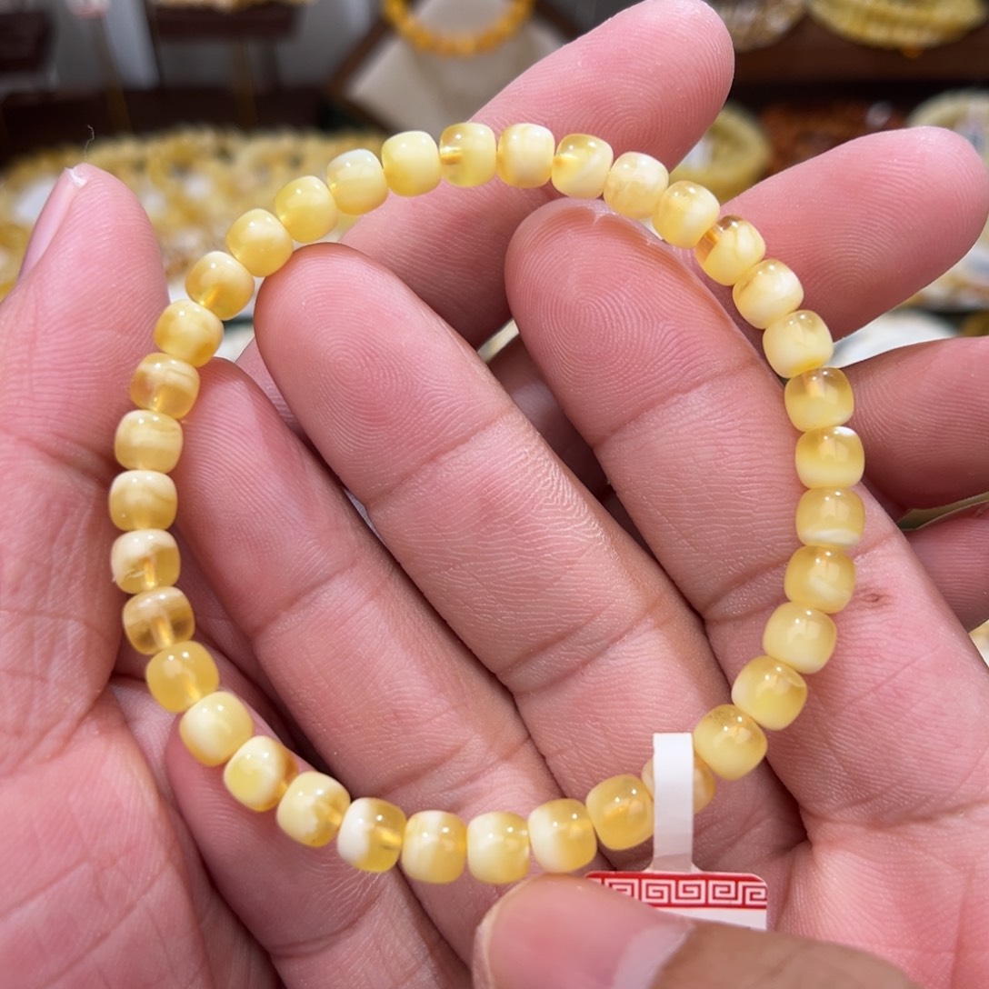 蜜蜡未镶嵌手链5.5mm