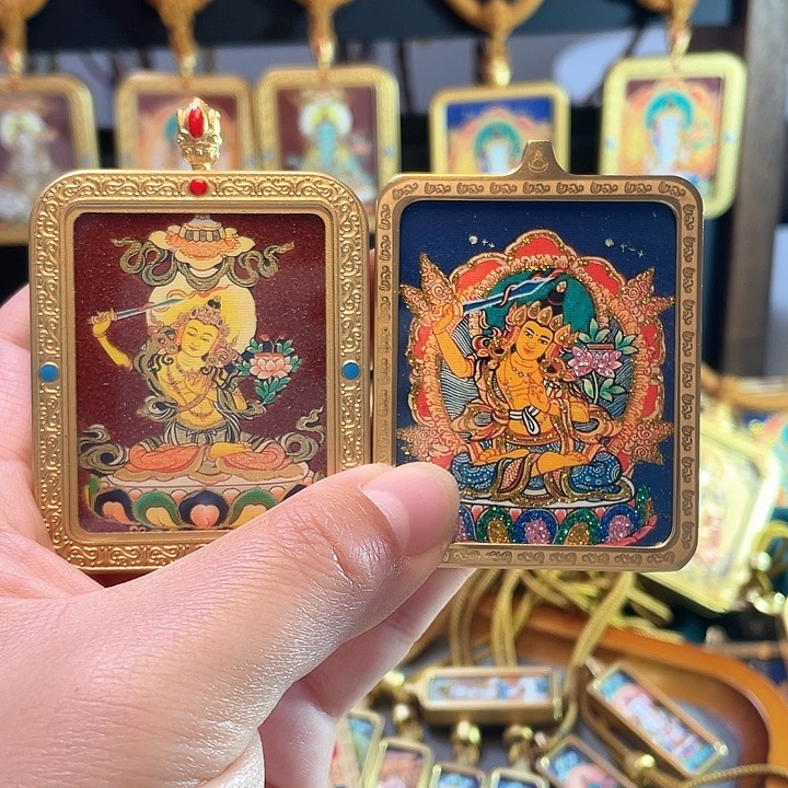 彩**辉我是一只小小鸟的小可爱