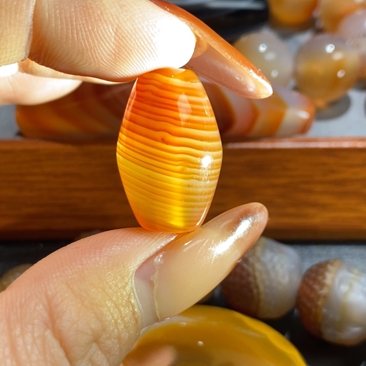 玛瑙/玉髓未镶嵌颈饰