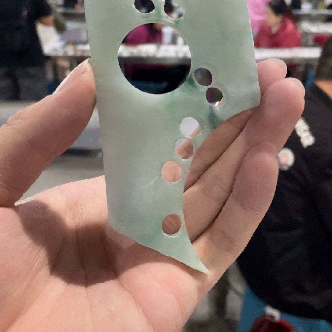 晓***︕定制翡翠未镶嵌翡翠