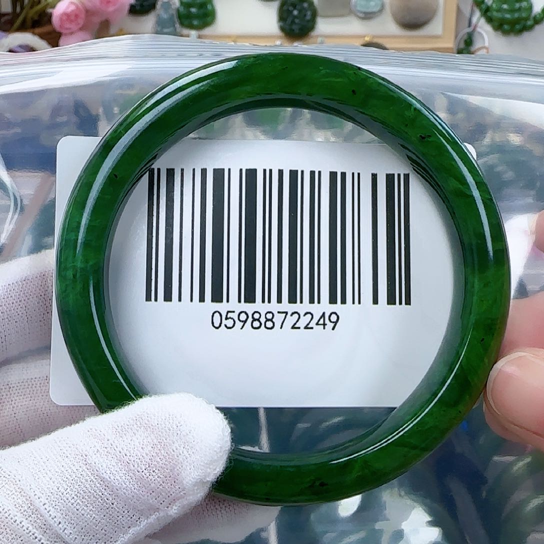 和田玉（碧玉）手镯未镶嵌微瑕6263