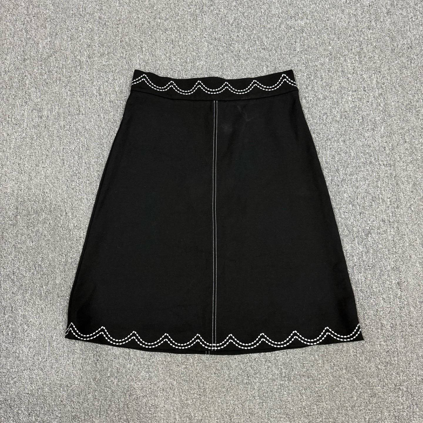99新 Valentino/华伦天奴 15903411 nz 黑色长裙 42码99新