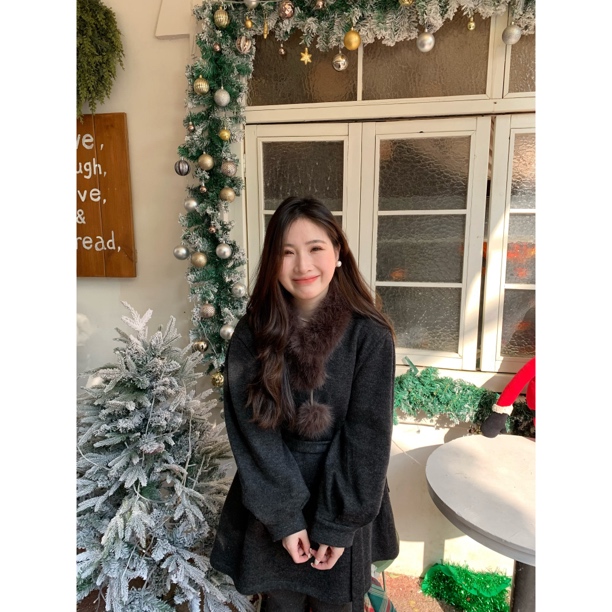 【陈姑娘】毛领收腰中长款加绒加厚连衣裙