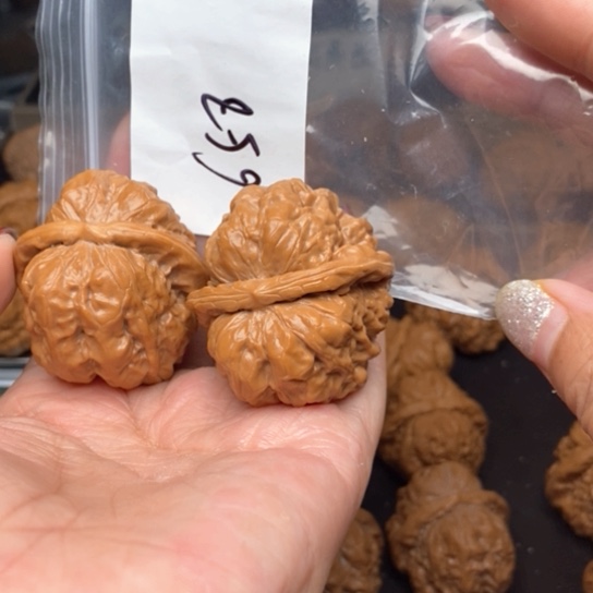 桃核吊坠满****话658蛙蛙蛙蛙