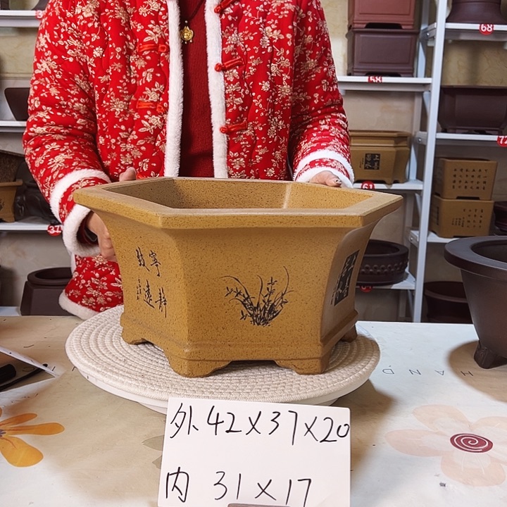 紫砂紫砂花盆呵呵