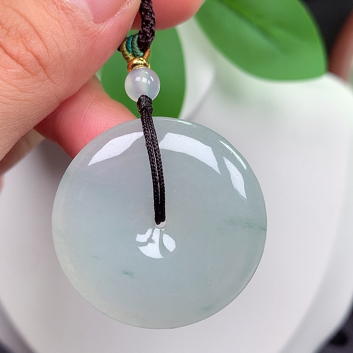 颈饰未镶嵌翡翠平安扣 34.4x6.5mm