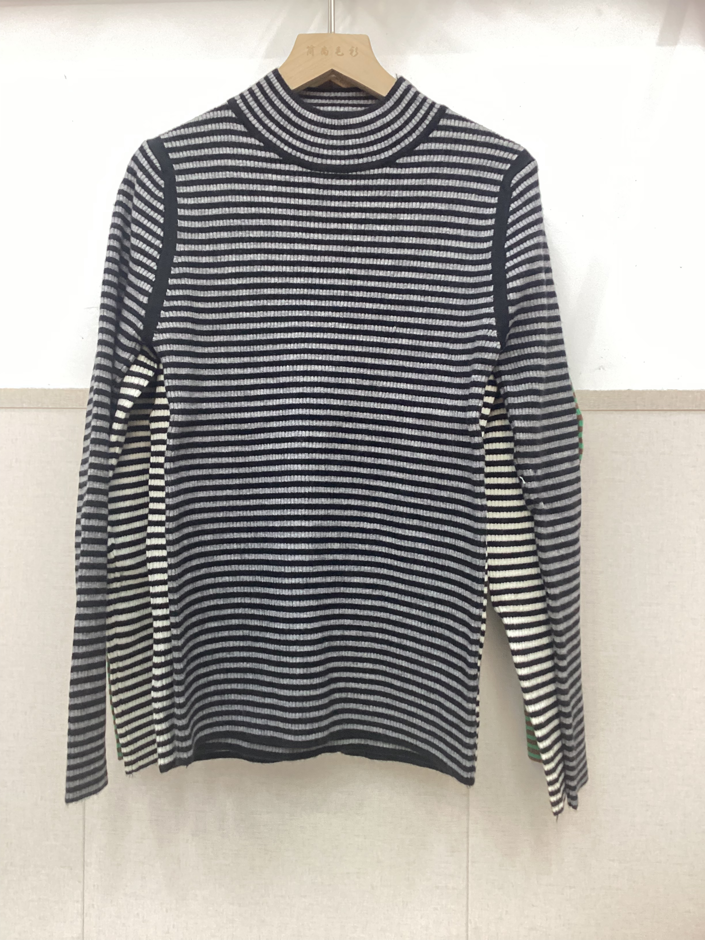 时尚百搭条纹打底衫秋冬半高领长袖针织毛衣