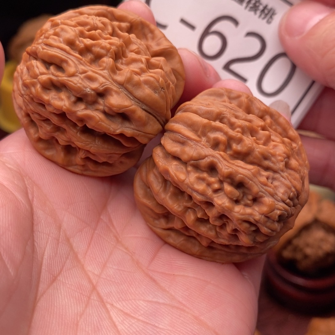 文玩核桃把件汉高楼37