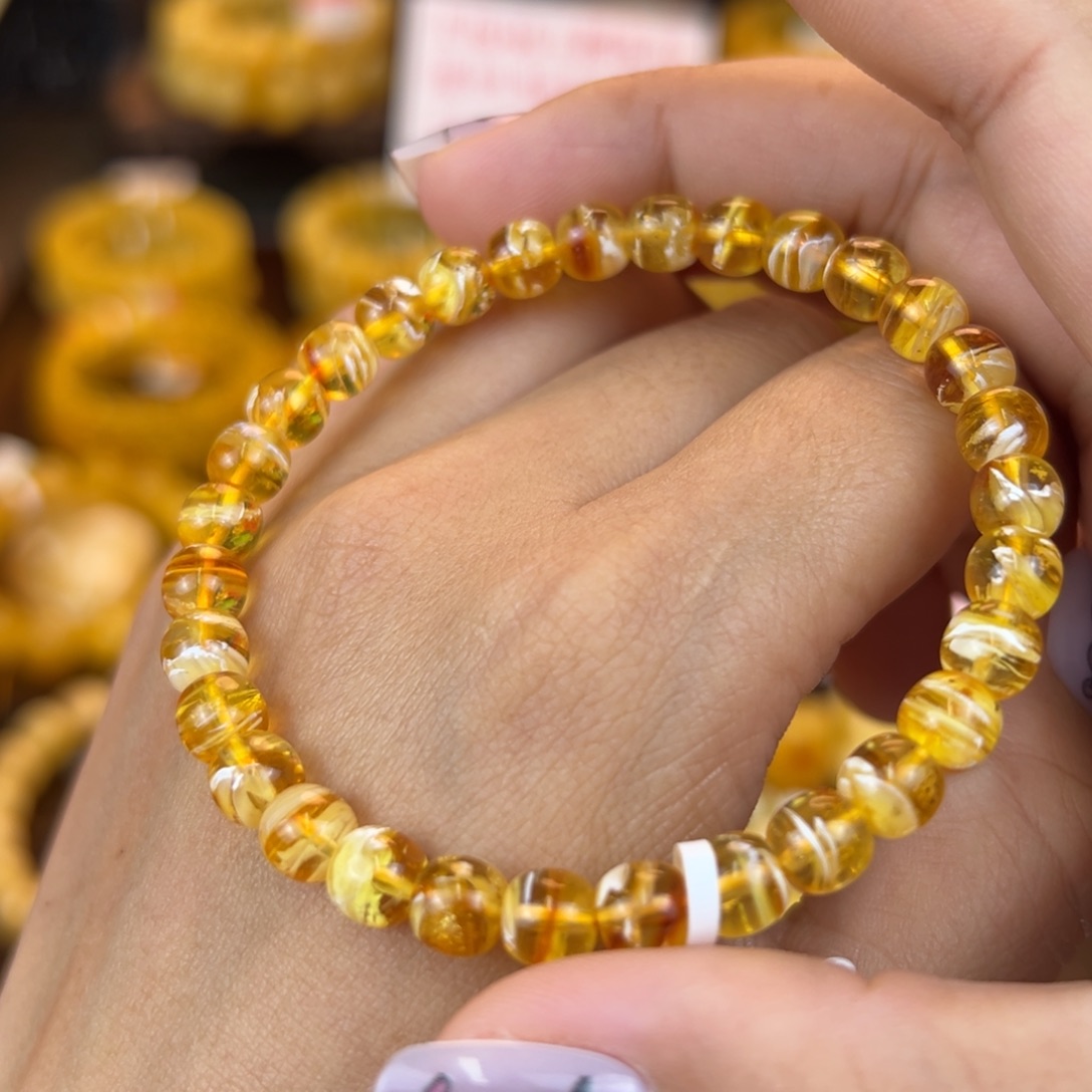 琥珀裸石未镶嵌jjhhhhhhbnnm