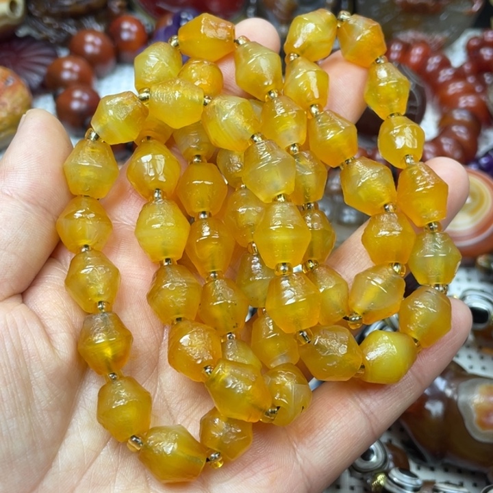 玛瑙/玉髓颈饰未镶嵌