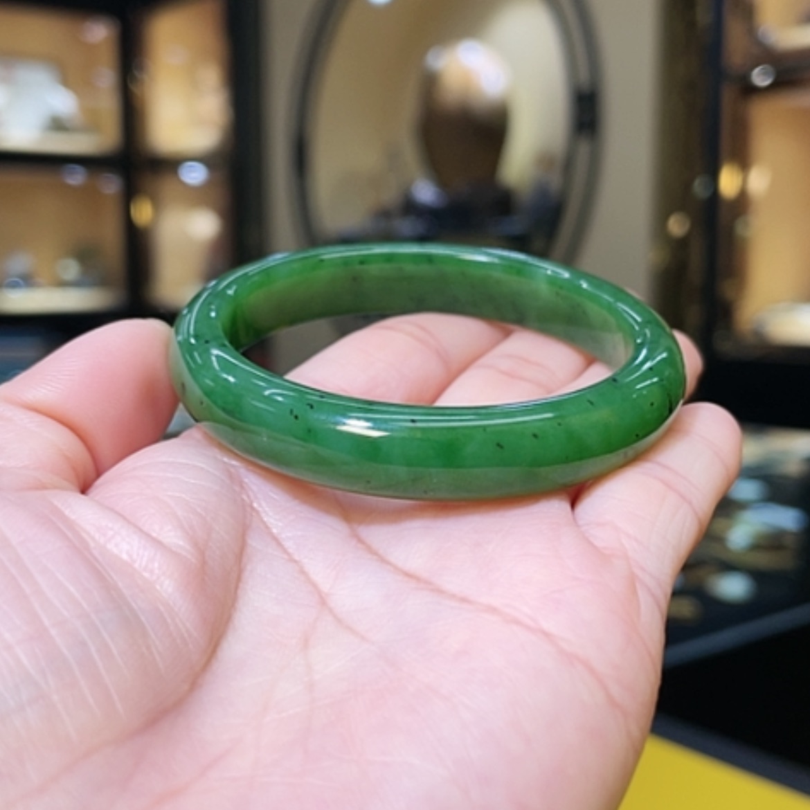 【闪购商品】和田玉手镯未镶嵌52.8#36.13g