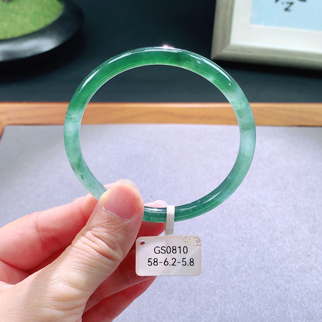 未镶嵌手镯翡翠天然翡翠手镯a货