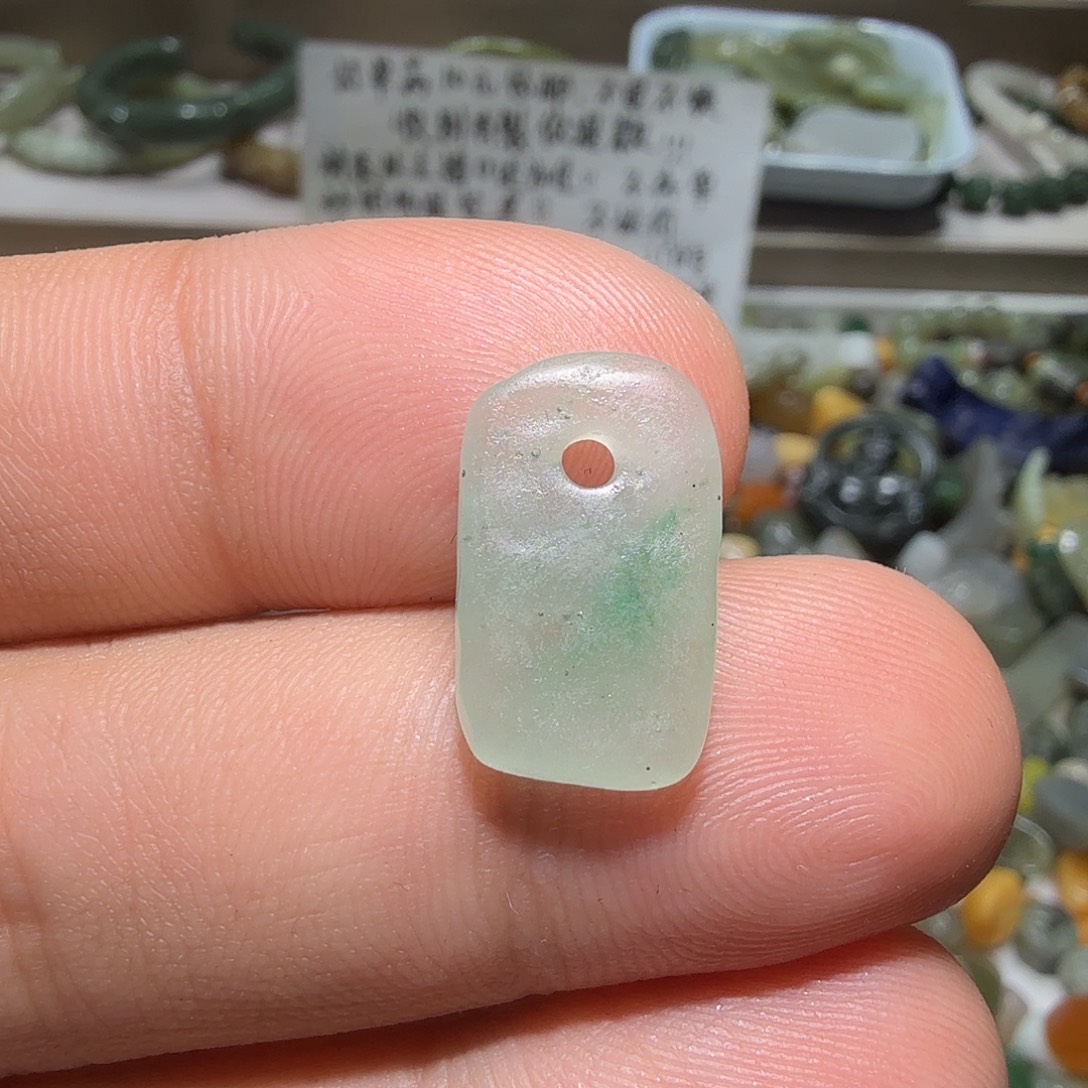 和田玉未镶嵌珠宝奇石