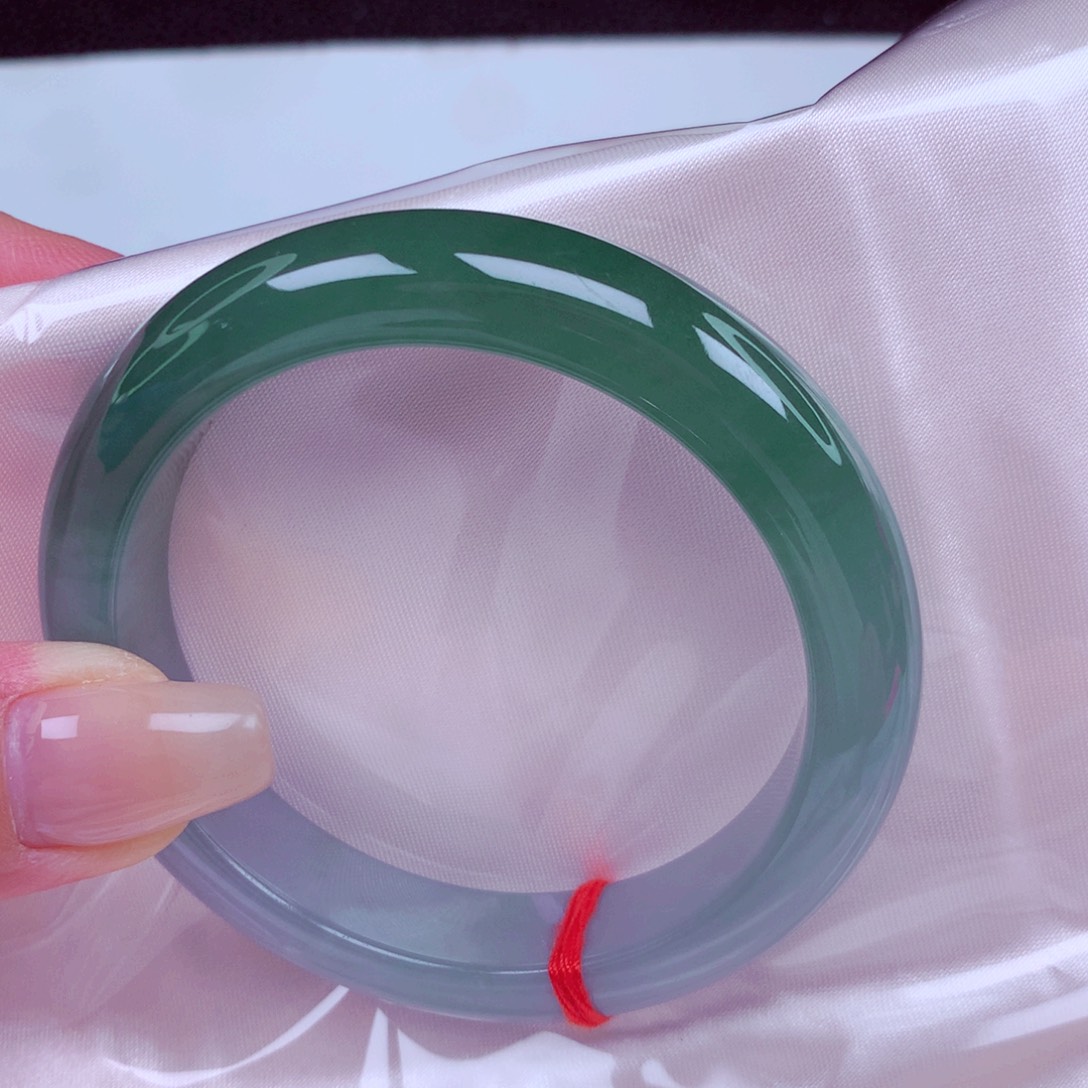 翡翠未镶嵌手镯手镯