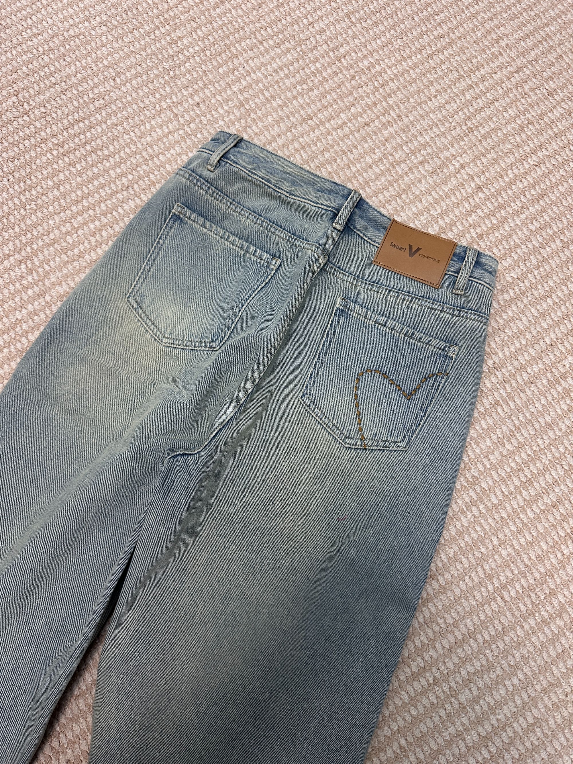 复古蓝直筒牛仔裤女2025冬季加绒加厚大码显瘦梨形身材宽松阔腿裤