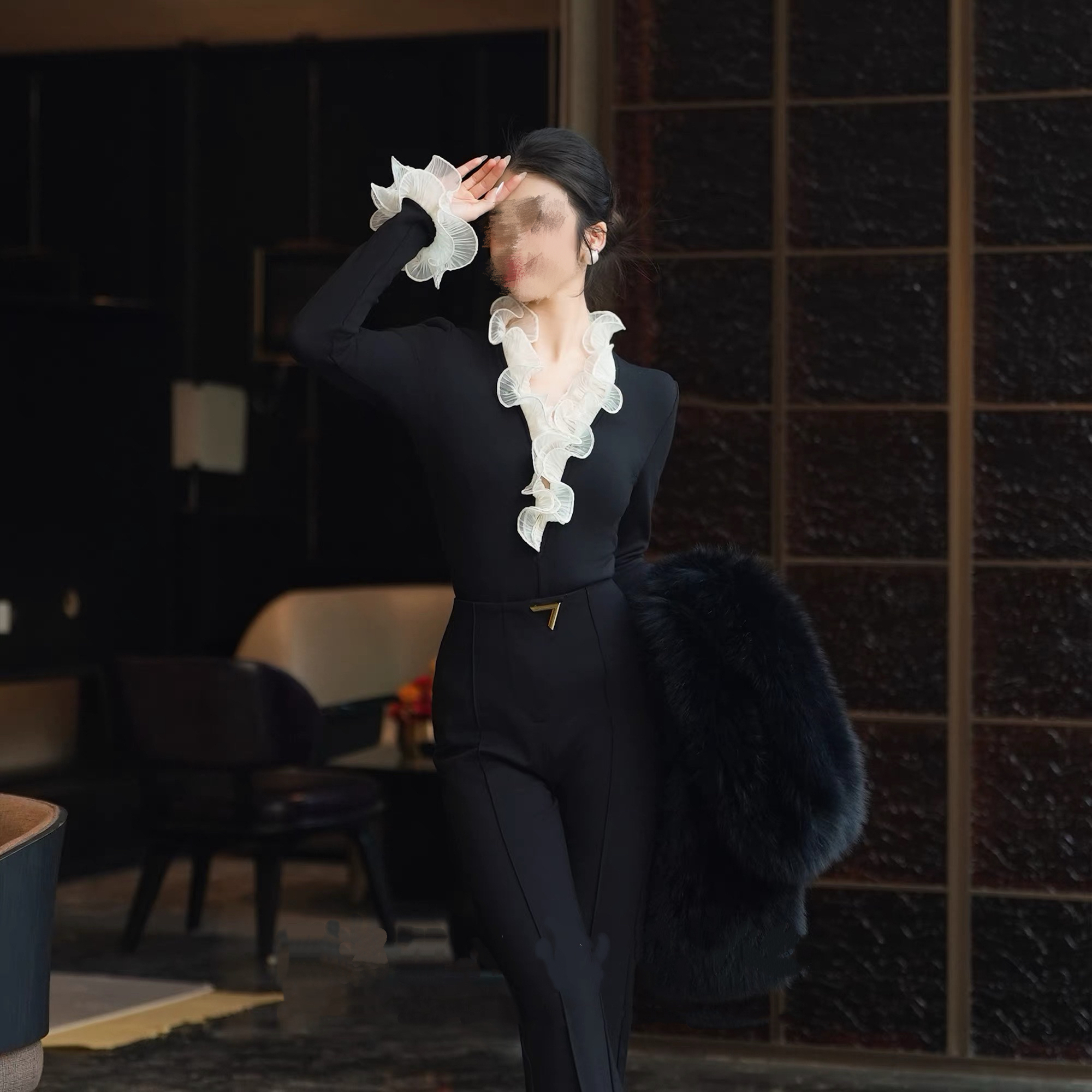 707#设计感上衣重要场合独特漂亮小众不撞款黑色荷叶边衬衫冬